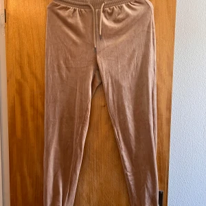 Mjukis byxor - Sköna mjukisbyxor