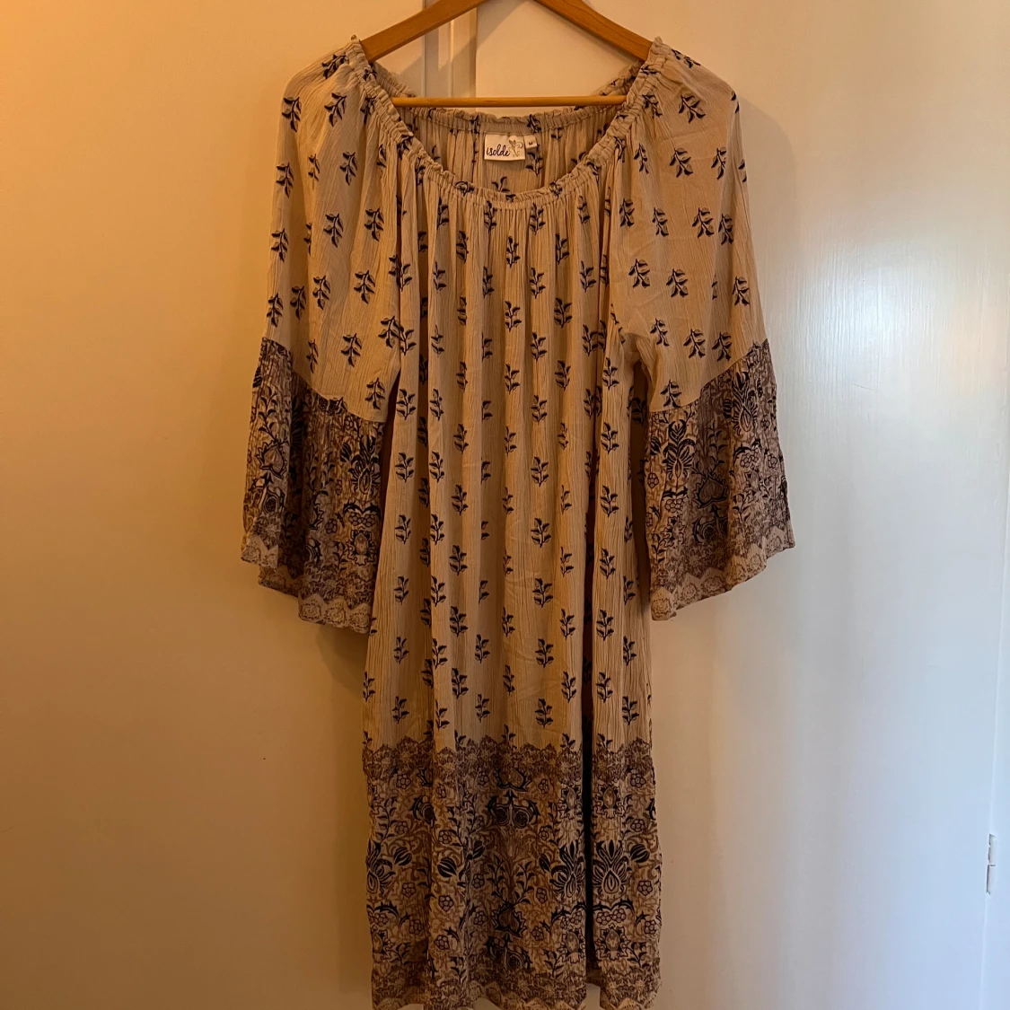 Tunn o skön sommarklänning 