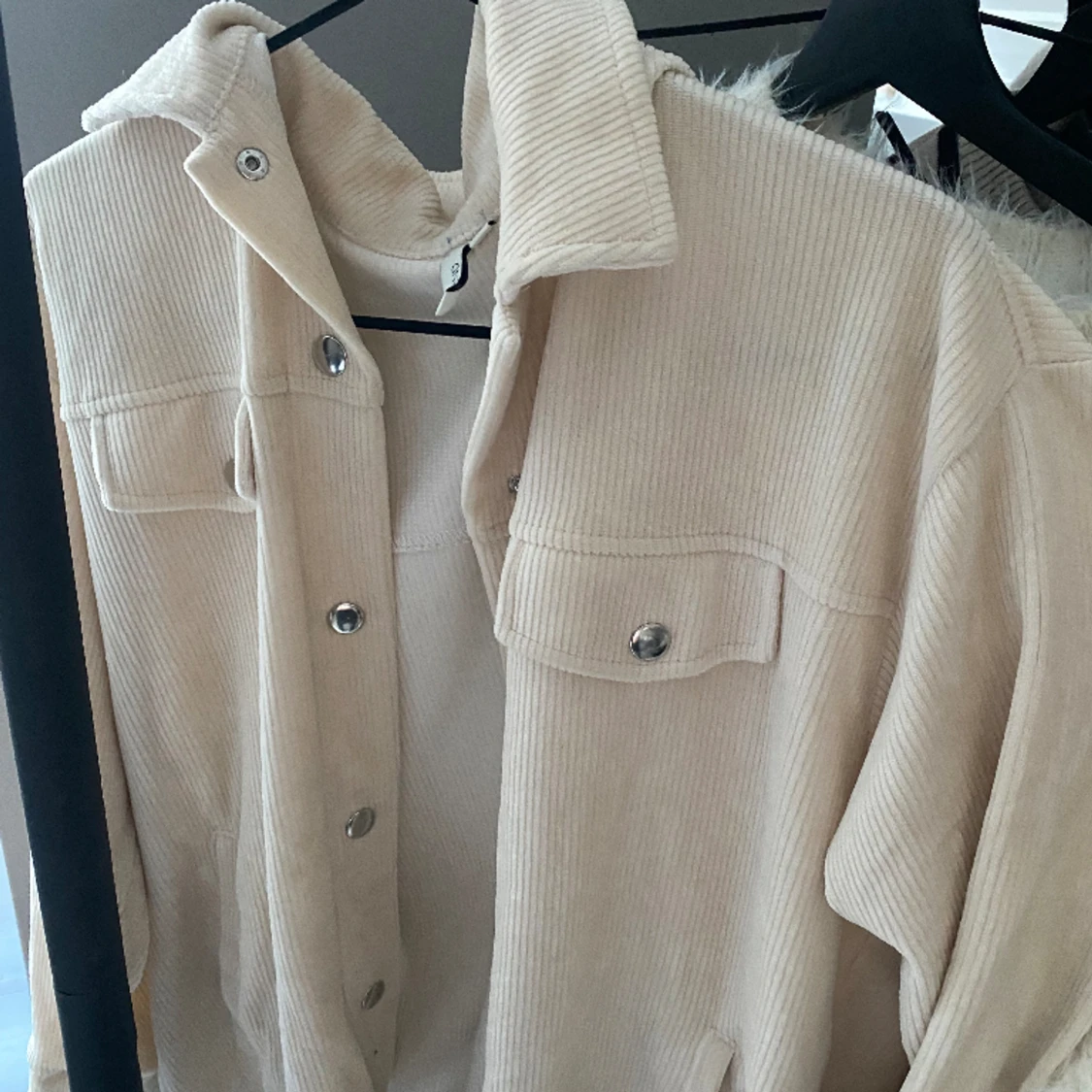 Superfin jacka från Nelly  - 90