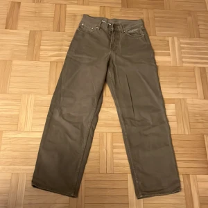 Sweet sktbs byxor  - Nästan oanvända sweet skateboards byxor  -nya går för 700 på junkyard  Size-xxs 