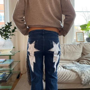 Såå coola jeans🥰😍 - Modell 169 cm, skriv för mått🥰