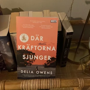 Bok: Där kräftorna sjunger - Säljer bästsäljaren ”där kräftorna sover”. 