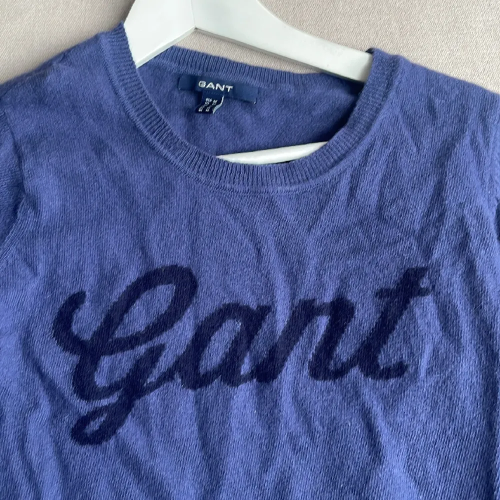 Gant tröja i 100% ull. Endast använd 1 gång. . Tröjor & Koftor.