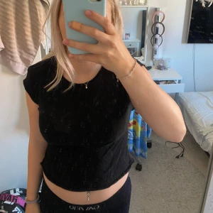 T shirt  - Snygg!! Och enkel