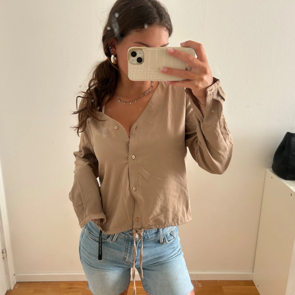 Beige blus