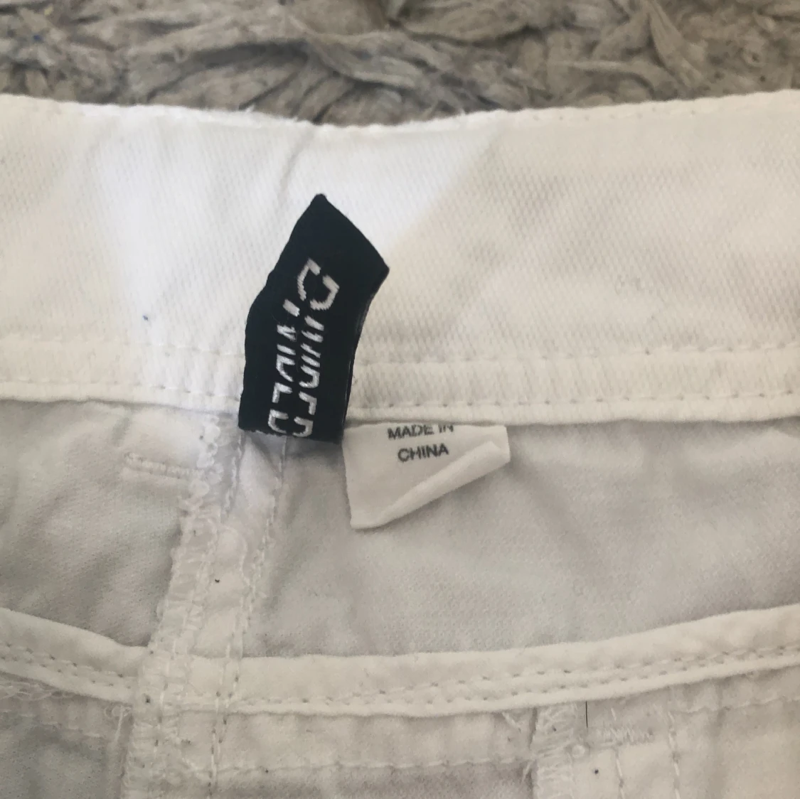 Lågmidjade shorts  - 92