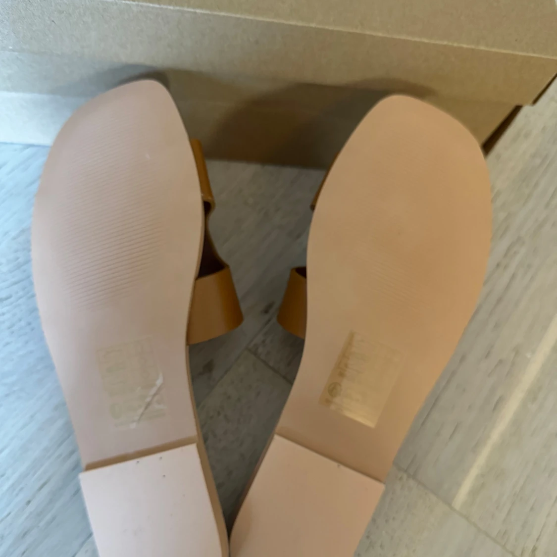 Steve Madden - Platta sandaler (nya) - 91