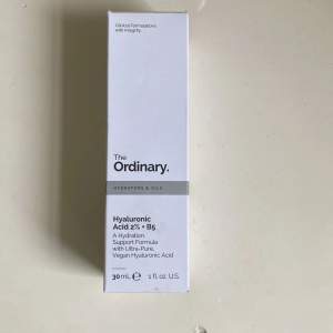 säljer denna hyaluronic acid från the ordinary💓helt oanvänd 