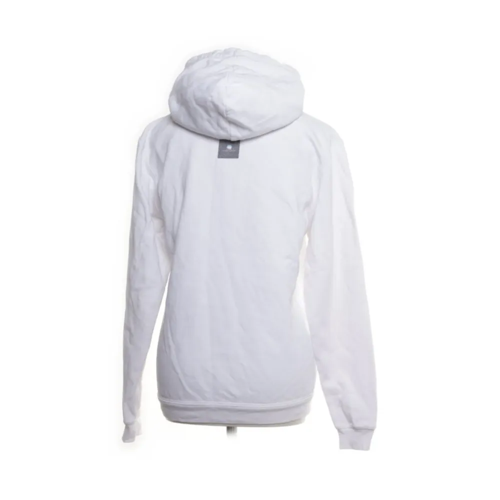 Säljer nu denna fina men använda hoodie. Finns inte längre att köpa och trycket på bröstet är någorlunda utslitet men inget som jag tycker förstör tröjan. Skriv för mer frågor eller bilder!!🩷. Hoodies.