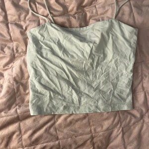 Grönt linne - Fint grönt linne