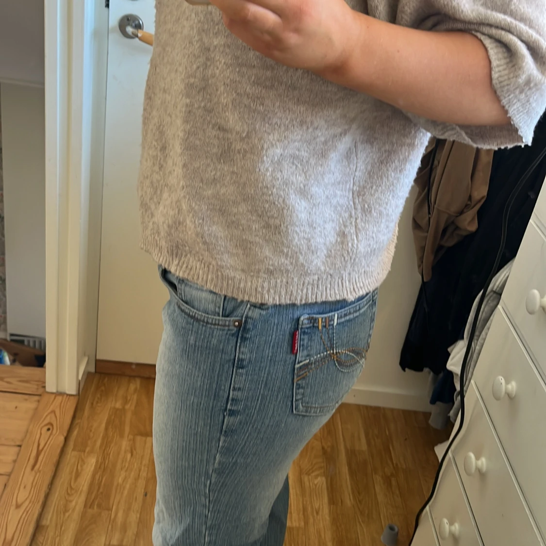 Low waisted bootcut jeans - 92