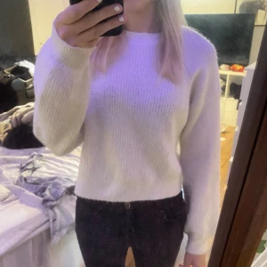 Stickad tröja  - Stickad tröja från Kappahl 