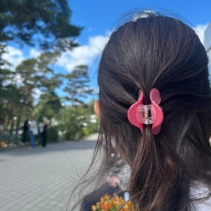 Rosa hårklämma - Jättefin rosa hårklämma! 💗