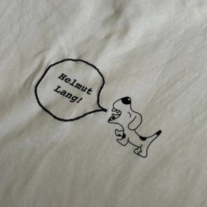 Helmut Lang t-shirt - Äkta Helmut Lang t-shirt i riktigt bra skick | Storlek M | 100 % bomull | Har du funderingar hör gärna av dig / Mvh