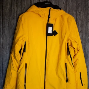 Ace Jacket - Oanvänd. Köpt från Sample Sale. 