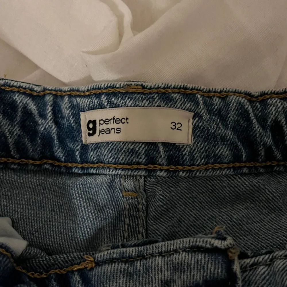 Bra skick använda typ 3-5ggr. Jeans & Byxor.