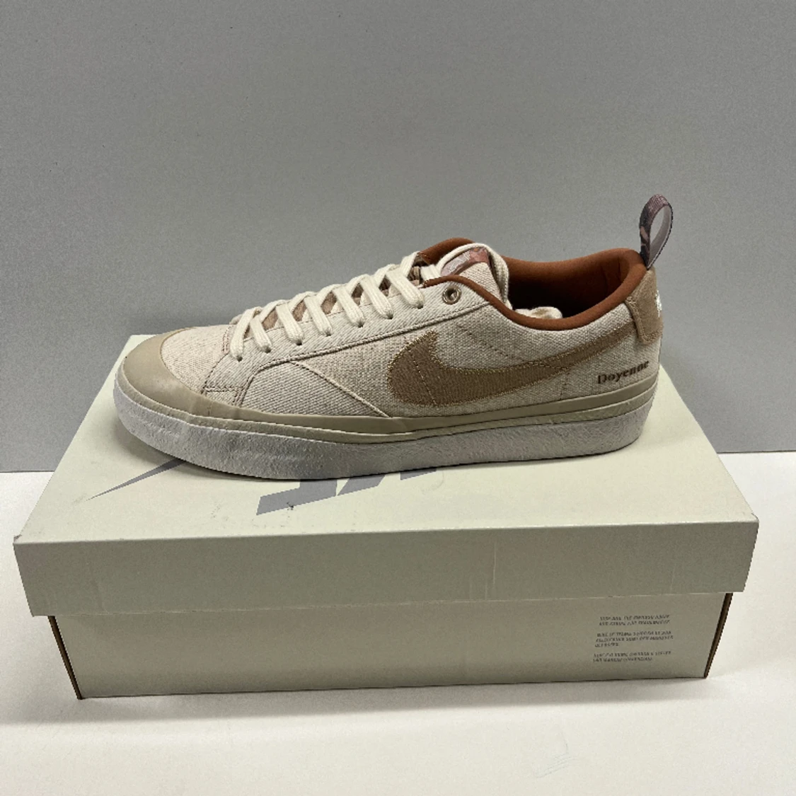 Nike SB Doyanne blazers