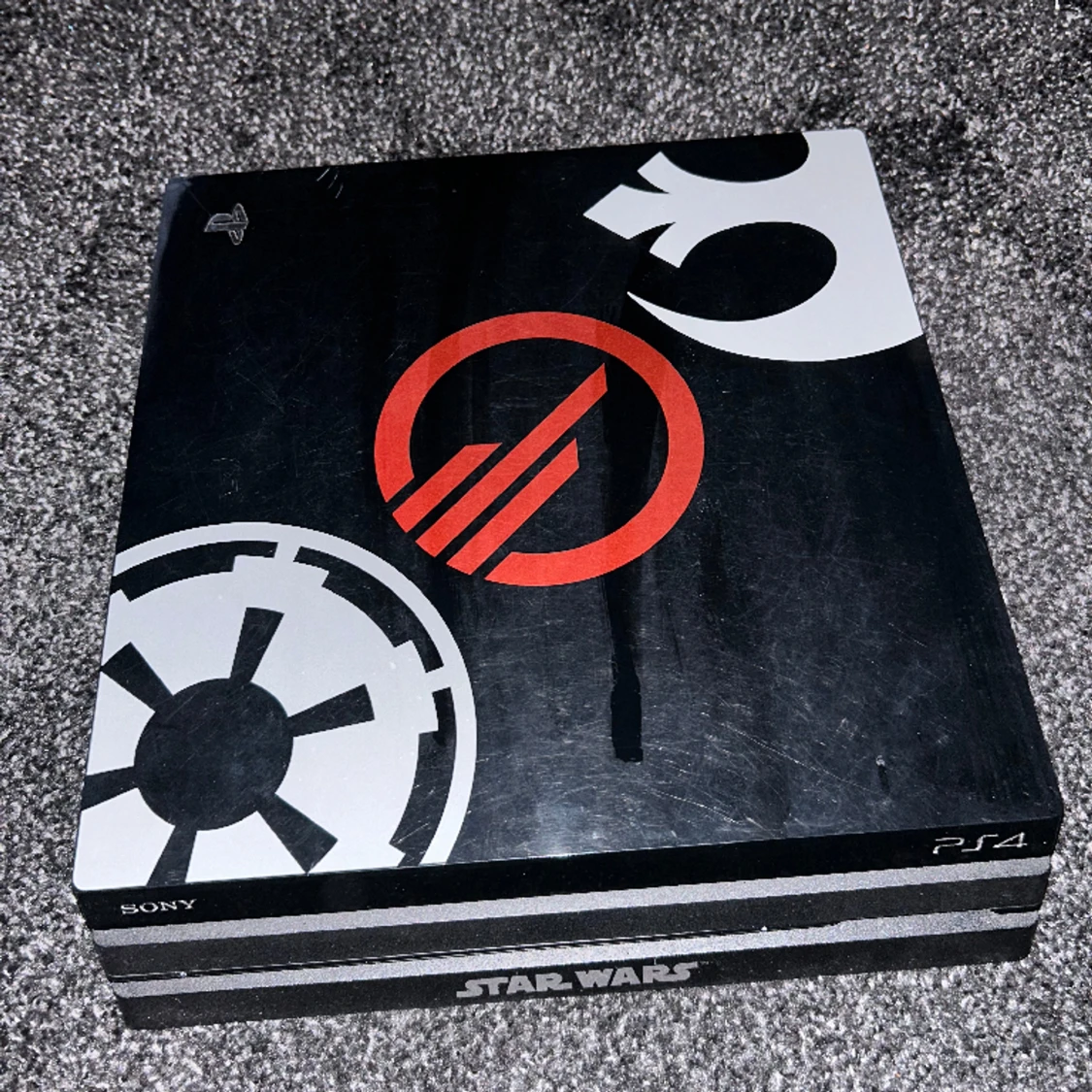 Ps4 PRO starwars edition