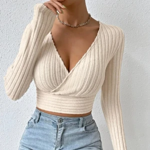 Tröja - Jätte fin tröja som inte kommit till användning, storlek S passar även XS! 