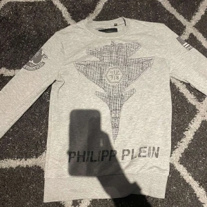 Phillipe model äkta - Skick 8/10 inga skador. Inga skador haft under 2 års period fick den av min storebror i julklapp. Vill sälja eftersom att den inte passar längre. Pris kan diskuteras 