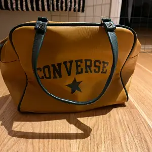 Vintage Converse väska Gul&grön Hand/axelväska.