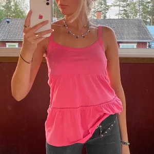 Rosa topp - Säljer denna super härliga fin toppen i fin rosa färg! ❤️
