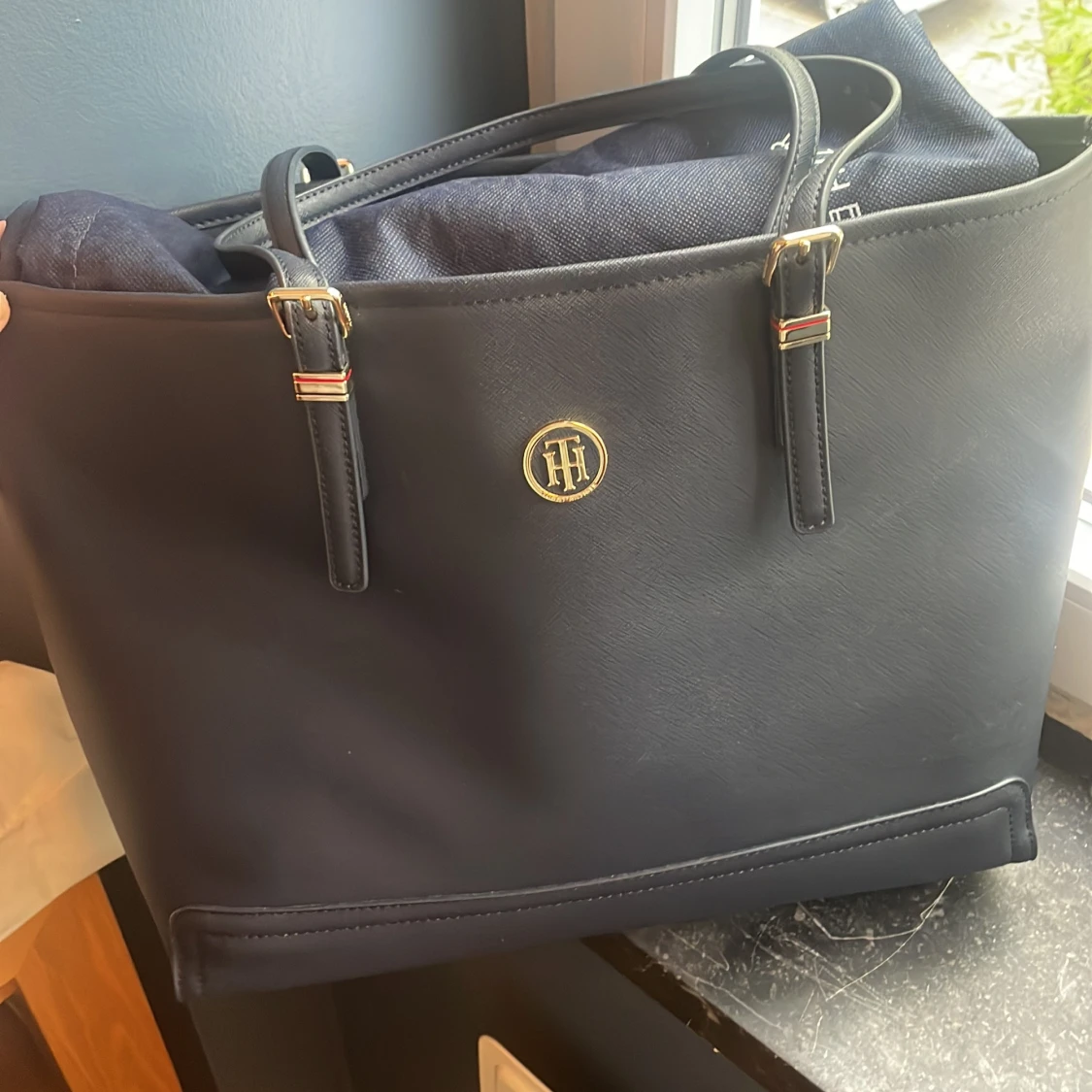 Tommy Hilfiger Väska