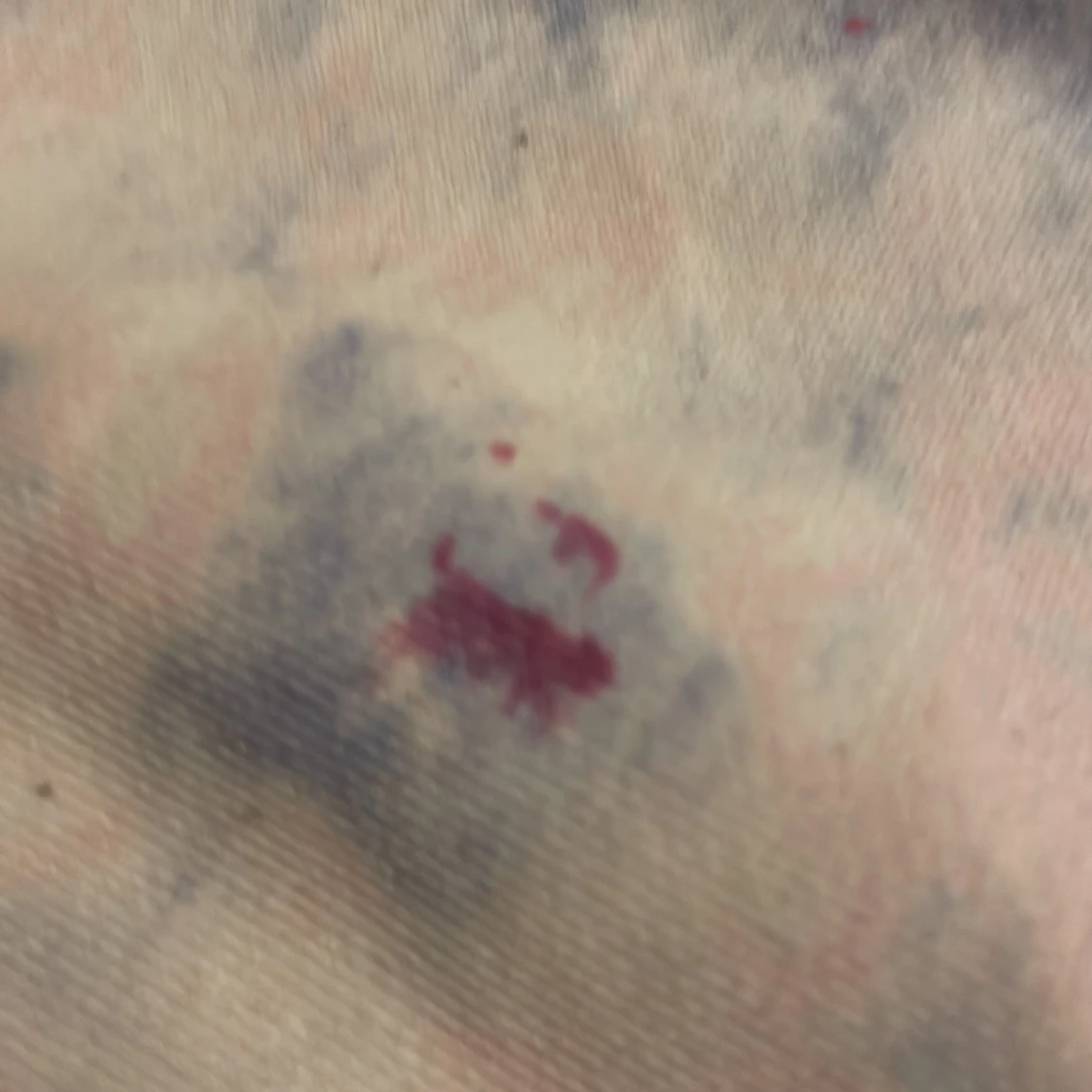 Blå och vit hoodie från Lindex - 93