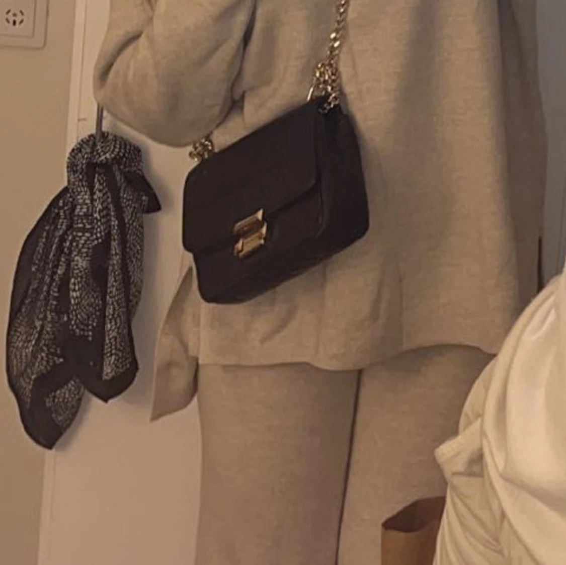 Micheal kors sloan chain  - 3