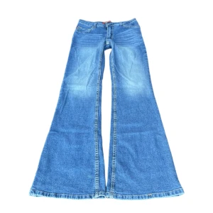 Miss sixty jeans - Midjemått 32cm Innerbenslängd 81cm