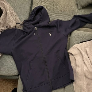 Ralph Lauren Zip  - Använda en gång 