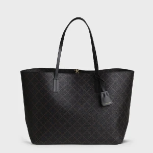 Malene birger väska - Mellan storleken❤️Säljs då jag ej får andvänding av den. Andvänt skick. Skriv för fler/egna bilder. Lägger ut som intressekoll. Ge gärna prisförslag.