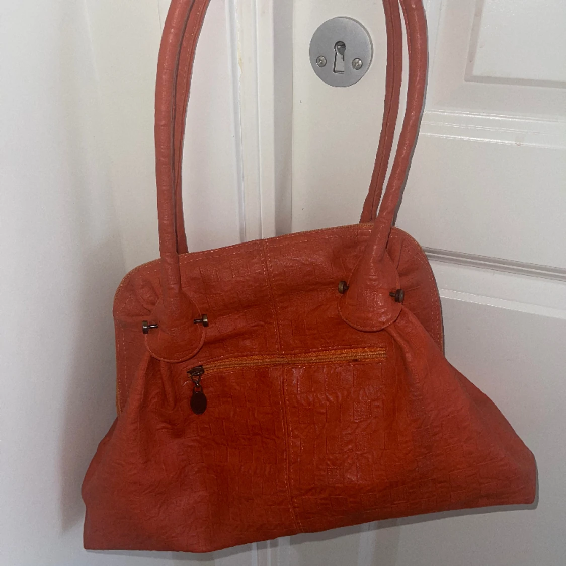 Orange väska  - 90