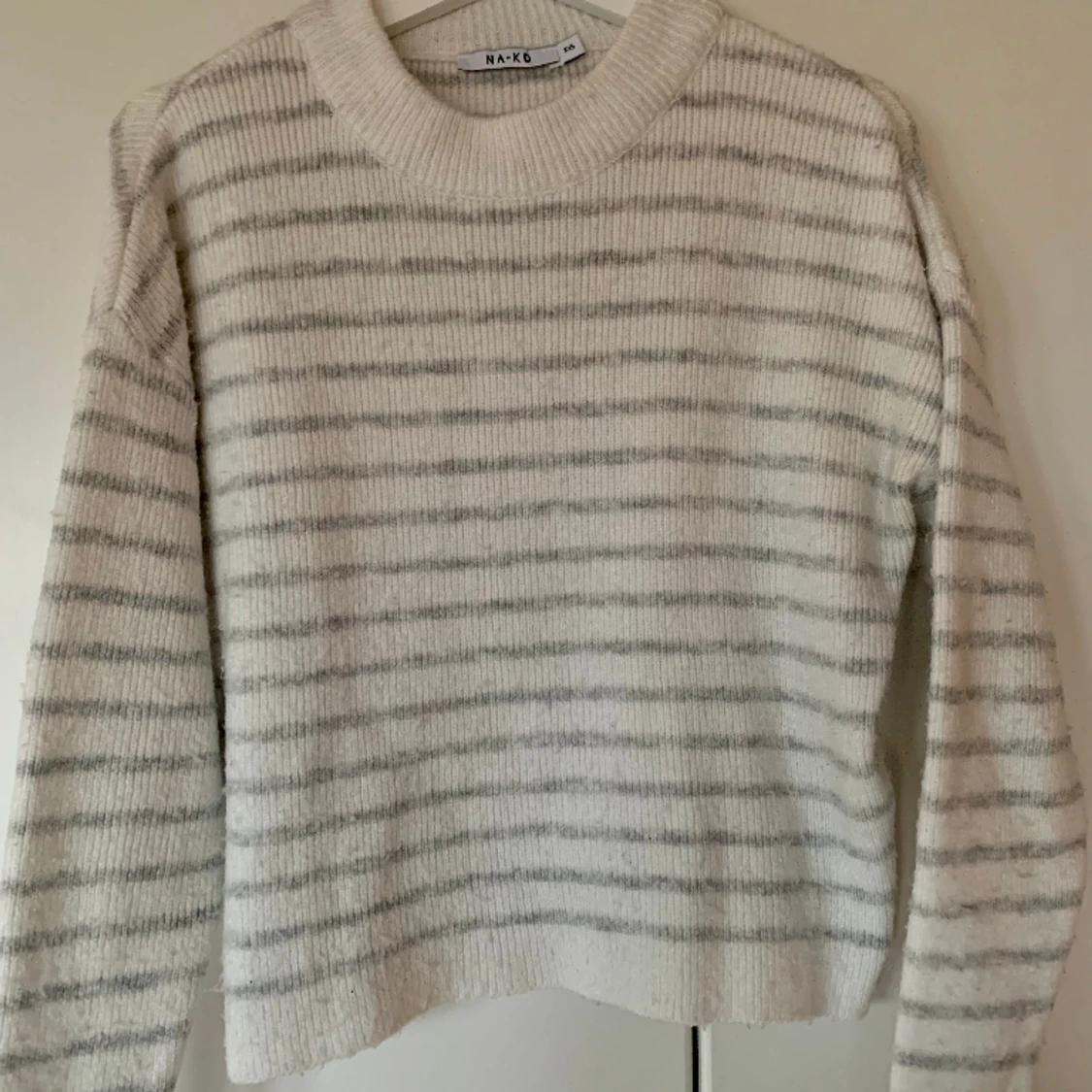 Stickad tröja från NA-KD