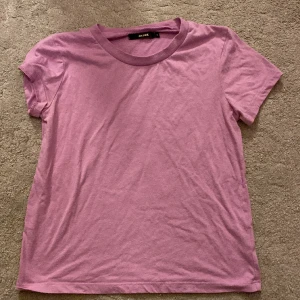 Rosa fin tröja - Har använt 1 gång fint stick