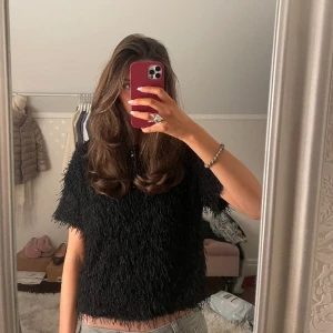 Zara tröja - Coolaste zara tröjan från Zara barn, storlek 152 men passar mig som är 173 o bär S💕 kom privat för fler frågor eller bilder