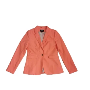 Rosa kavaj - Jättefin kavaj som är väldigt rosa/aprikos. Mycket bra skick, inte använd.😀❤️