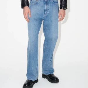 Our legacy third cuts - Our legacy dream blue chain twill third cuts köpta på nittygritty, slutsålda och superfina, använda 1 gång, prislapp är kvar