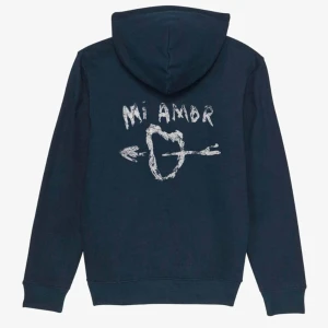 Hoodie - Säljer denna fina hoodie från Mira Paris, knappt använd💓💓