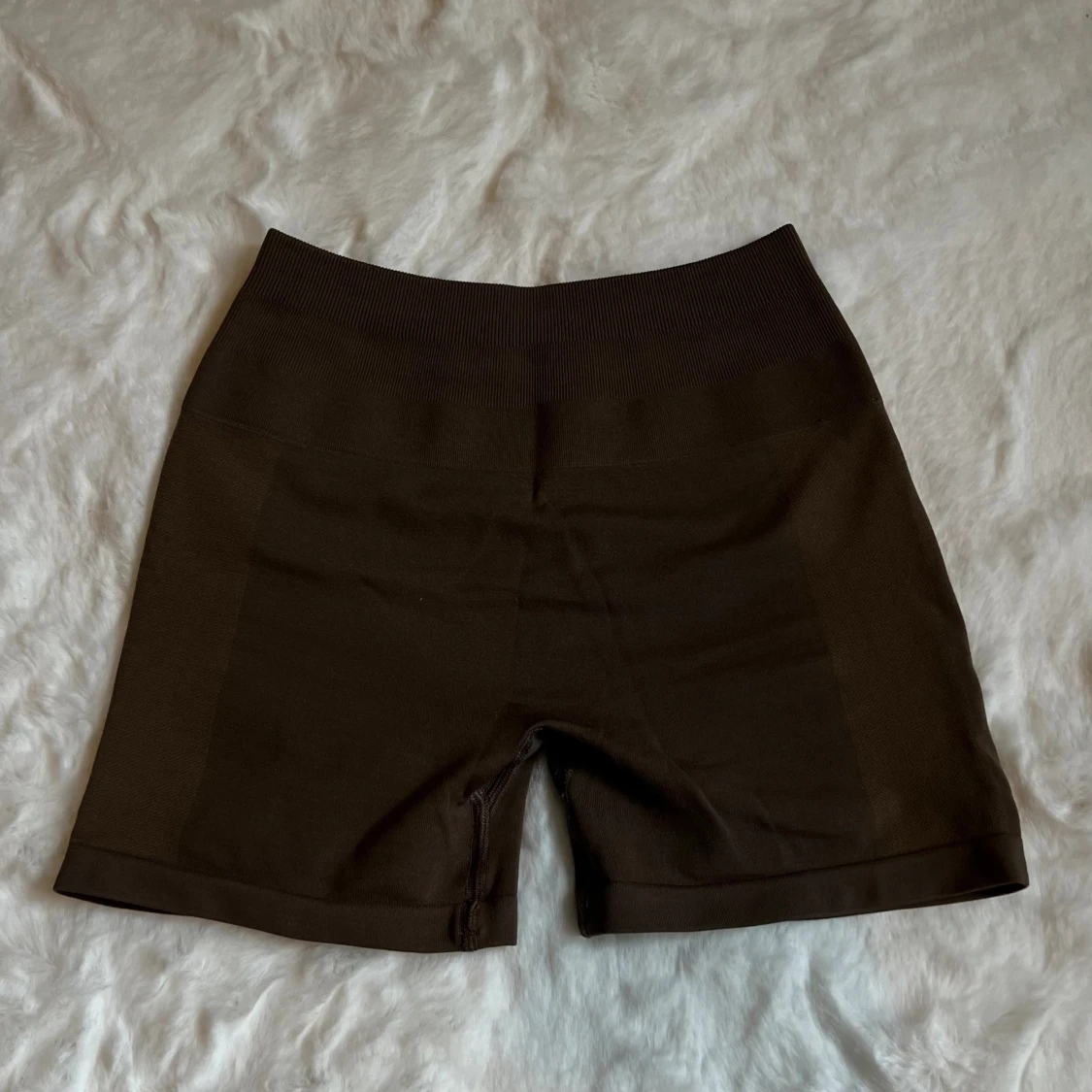 Alphalete amplify shorts  - 90