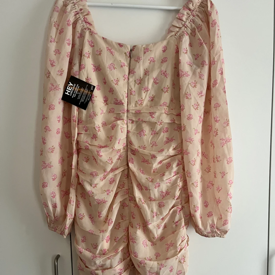 Sommarklänning ifrån Nelly  - 90