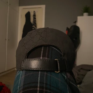 Har kvitto och box o allt de kom privat för mer - Väldigt bra skick för att ha köpt 2022, funkar bra till sommaren och vinter och är väldigt populär 