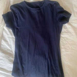 Intimissimi t-shirt - Perfekt till sommaren🫶 tajt och skönt material💕