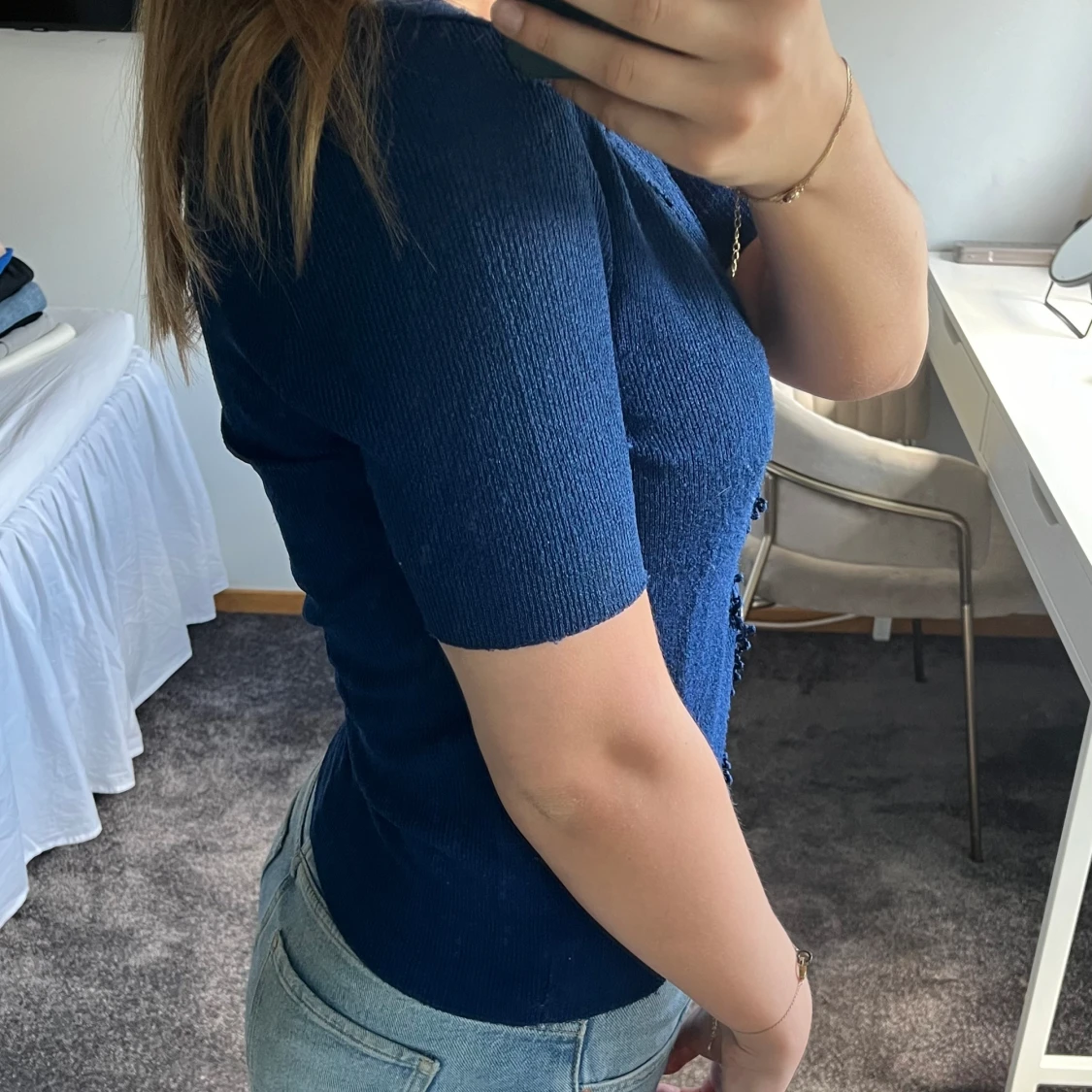 Blå stickad tröja - 2