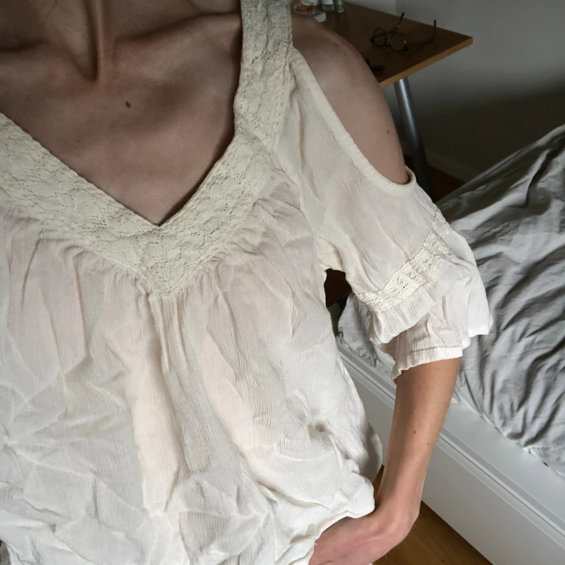 Supersöt vit blus Hollister