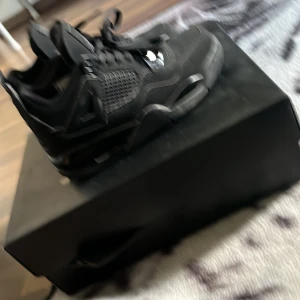  Jordan Black cats  - Äkta riktigt fina storlek 36 