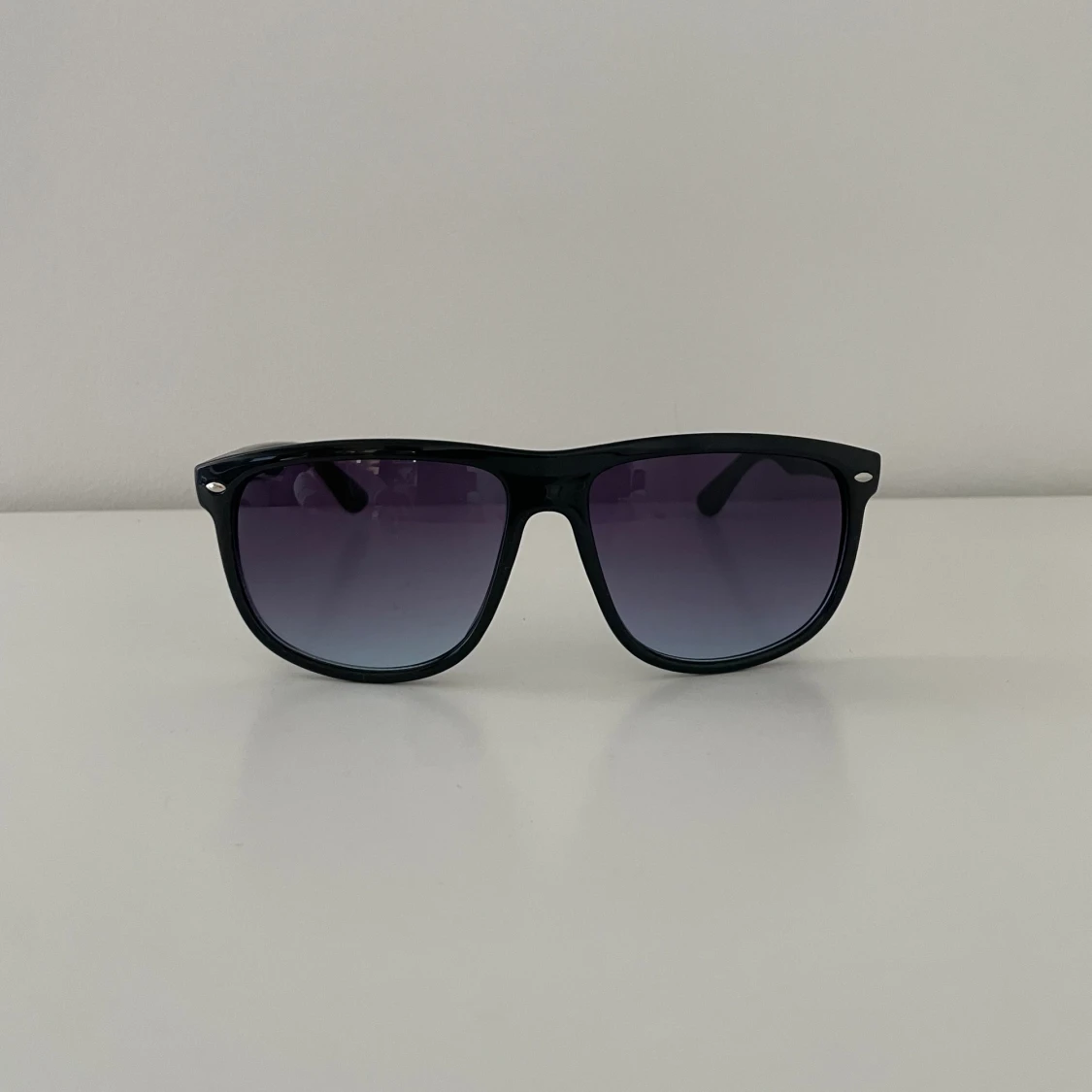 Rayban liknande solglasögon  - 90