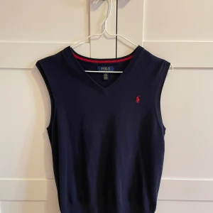 Ralph lauren tröja  - I mycket gott skick och är som ny