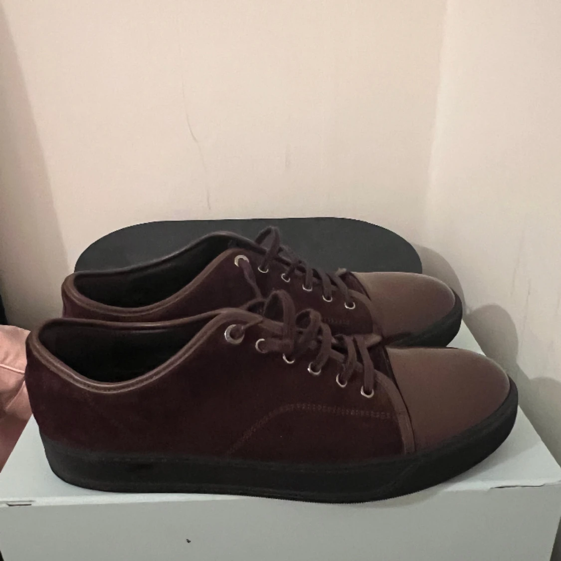 Lanvin patent cap toe dark Brown !