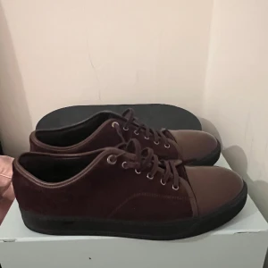 Lanvin patent cap toe dark Brown ! - Använt 2 gånger inte min storlek 